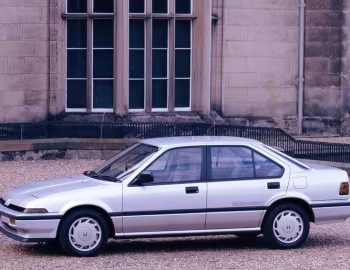 Honda Quint Integra GSi Sedan (DA1) '10.1986–04.1989