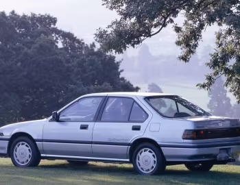 Honda Quint Integra GSi Sedan (DA1) '10.1986–04.1989