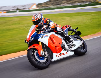 Honda RC213V-S '2015–pr.