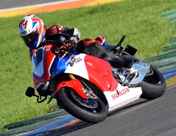 Honda RC213V-S '2015–pr.
