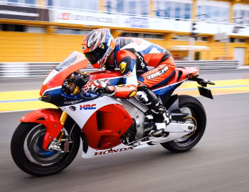 Honda RC213V-S '2015–pr.