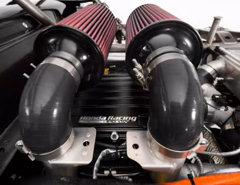 Sob o capô Honda Ridgeline Baja Race Truck '2016–pr.