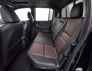 Interior 2017–20 Honda Ridgeline "Black Edition" [North America] '2016–20