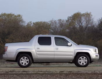 2006–08 Honda Ridgeline RTL [North America] '2005–08