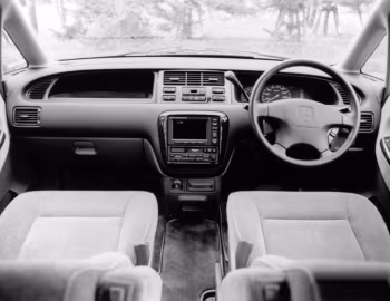 Painel frontal Honda Shuttle [UK-spec] '1995–2000
