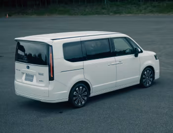 Honda Step WGN e:HEV Spada '2022–н.ч.