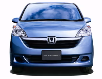 Honda StepWGN (RG1) '05.2005–11.2007