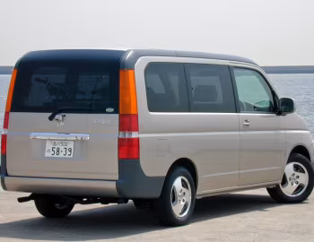 Honda StepWGN (RF3) '04.2001–06.2003