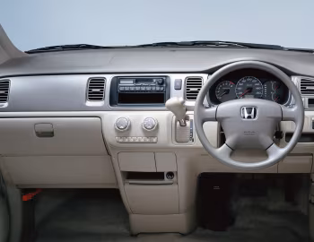 Передня панель Honda StepWGN (RF3) '04.2001–06.2003