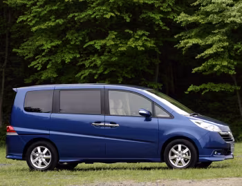 Honda StepWGN (RG1) '05.2005–11.2007