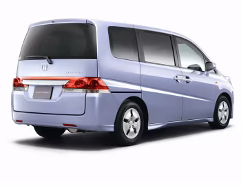 Honda StepWGN (RG1) '05.2005–11.2007