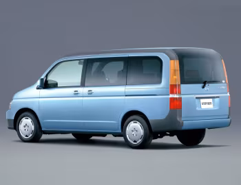 Honda StepWGN (RF3) '04.2001–06.2003