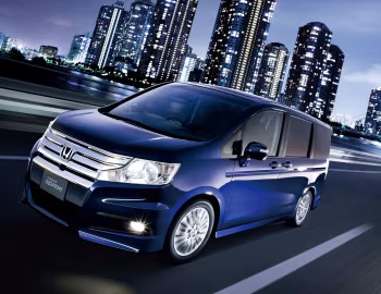 Honda StepWGN Spada (RK1) '10.2009–04.2012