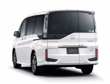Honda StepWGN Spada Hybrid '09.2017–22
