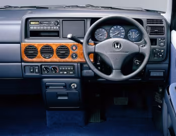 Передня панель Honda StepWGN "Speedee" (RF1) '04.2000–04.2001