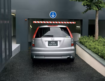 Honda Stream (RN6) '07.2006–06.2009