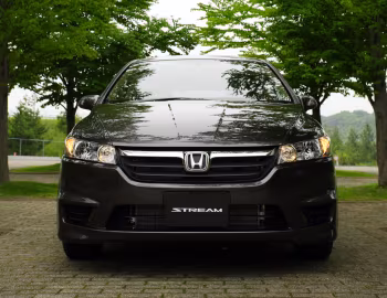 Honda Stream (RN6) '07.2006–06.2009