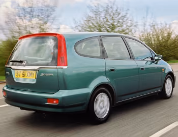 Honda Stream [UK-spec] (RN1) '2000–03