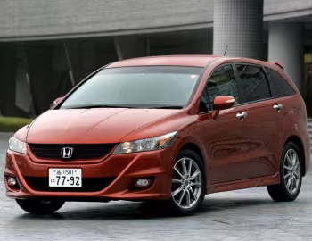 Honda Stream RST (RN6) '06.2009–06.2014
