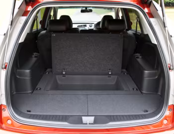 Porta-malas Honda Stream RST (RN6) '06.2009–06.2014