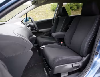 Interior Honda Stream RSZ (RN6) '07.2006–06.2009