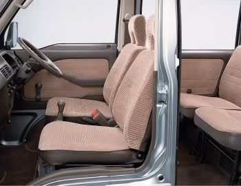 Interior Honda Street EX 4WD '03.1990–07.1991