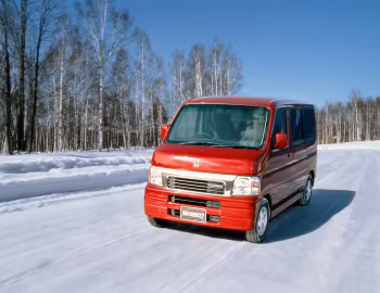 Honda Vamos Turbo (HM1) '02.2000–08.2001