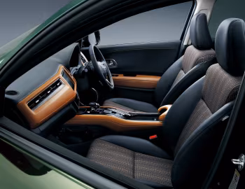 Interior Honda Vezel Hybrid '12.2013–02.2018