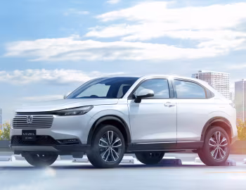 Honda Vezel e:HEV Z [Japan] '2024–pr.