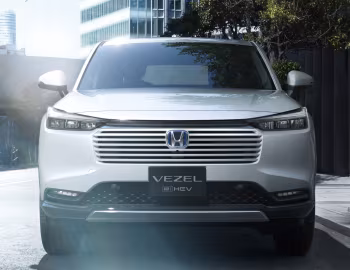 Honda Vezel e:HEV Z [Japan] '2024–н.ч.