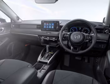 Передня панель Honda Vezel e:HEV Z [Japan] '2024–н.ч.