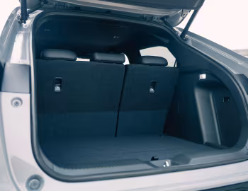 Porta-malas Honda Vezel e:HEV RS [Japan] '2025–pr.