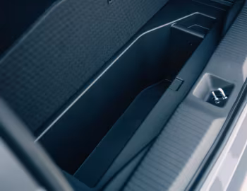 Porta-malas Honda Vezel e:HEV RS [Japan] '2025–pr.