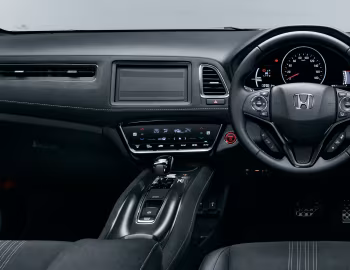 Передня панель Honda Vezel Hybrid RS [Japan] '02.2018–03.2021