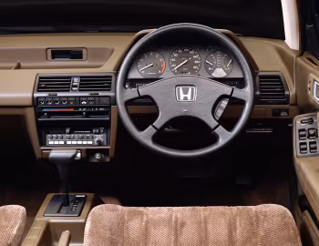 Painel frontal Honda Vigor 2.0Si (CA) '06.1985–04.1987
