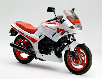 All pictures of Honda VT250