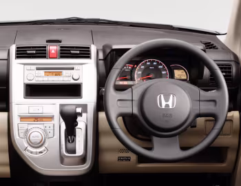 Передня панель Honda Zest (JE) '03.2006–11.2012