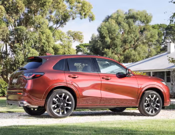 Honda ZR-V e:HEV LX [Australia] '2023–26
