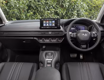 Painel frontal Honda ZR-V e:HEV LX [Australia] '2023–26