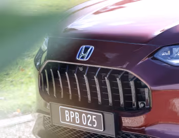 Honda ZR-V e:HEV LX [Australia] '2023–26