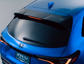 Honda ZR-V e:HEV Accessorized [Japan] '2022–pr.