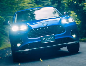 Honda ZR-V e:HEV Accessorized [Japan] '2022–pr.
