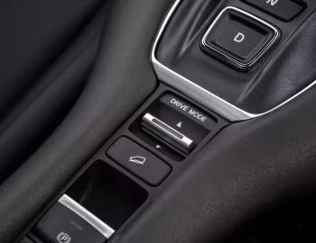 Interior Honda ZR-V e:HEV Advance [UK-spec] '2023–pr.