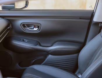 Interior Honda ZR-V e:HEV Advance [EU-spec] '2023–pr.