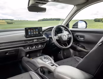 Interior Honda ZR-V e:HEV Sport [UK-spec] '2023–pr.