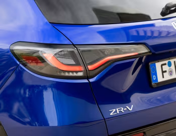 Honda ZR-V e:HEV Sport [EU-spec] '2023–pr.