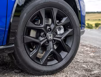 Honda ZR-V e:HEV Sport [UK-spec] '2023–pr.