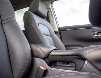 Interior Honda ZR-V e:HEV Sport [UK-spec] '2023–pr.