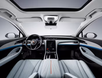 Передня панель Hongqi H5 PHEV [China] (C100) '2025–н.ч.