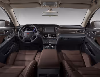 Передня панель Hongqi H7 (C131) '2017–21